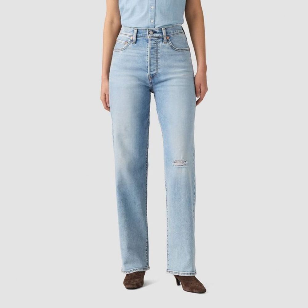 Levi's Women's Ribcage Straight Jeans- Around About 32
